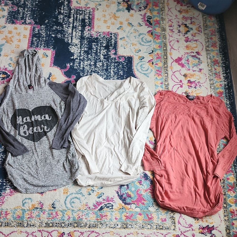 3 Maternity Tops Medium